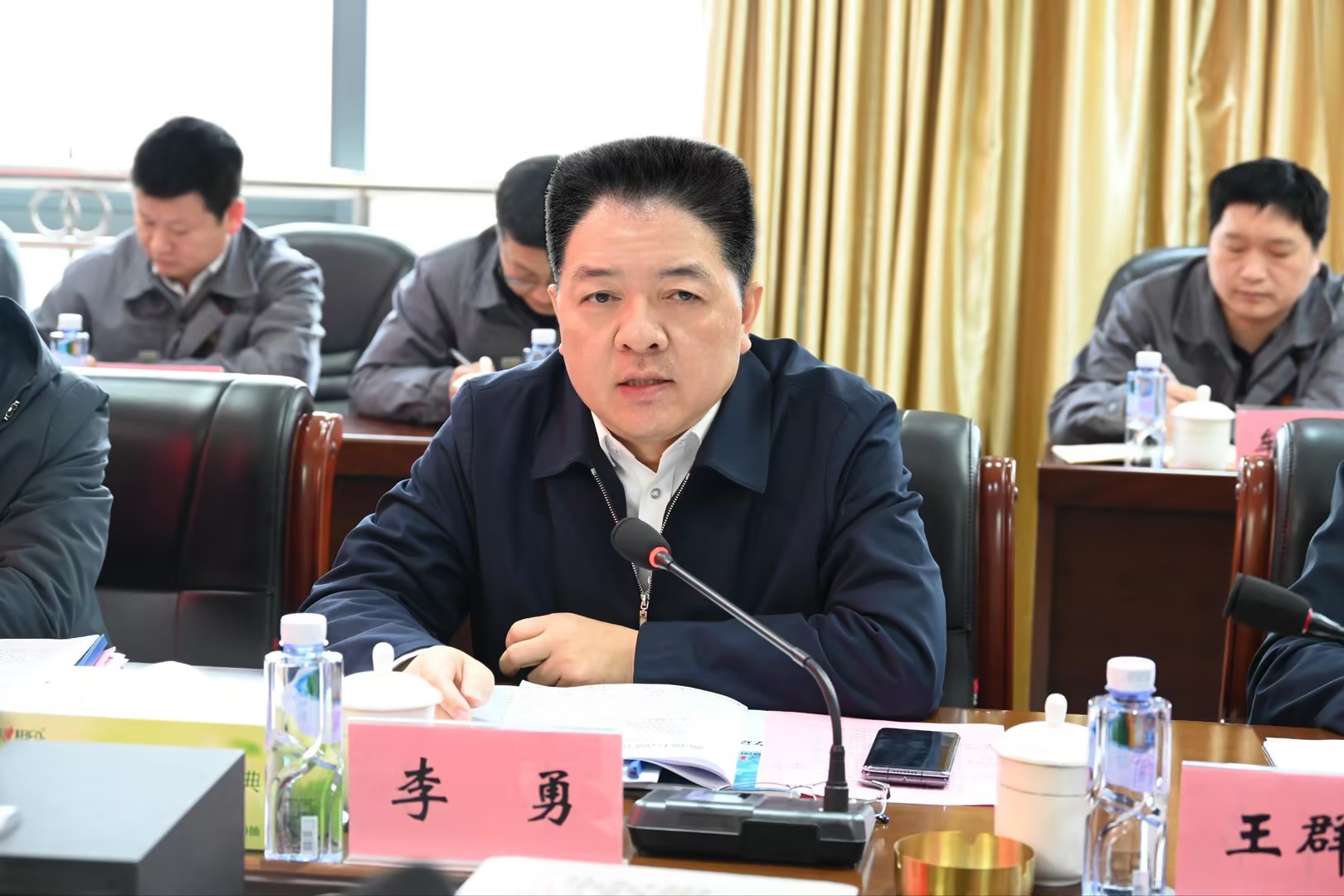 加速“四个融合”，提升“三种能力”，瞄准“专精特新”发展路径，实现高质量跨越式发展      ---- 湖南能源集团董事长李勇一行调研能投智装